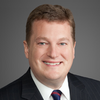 Burke001_Headshot_Linkedin